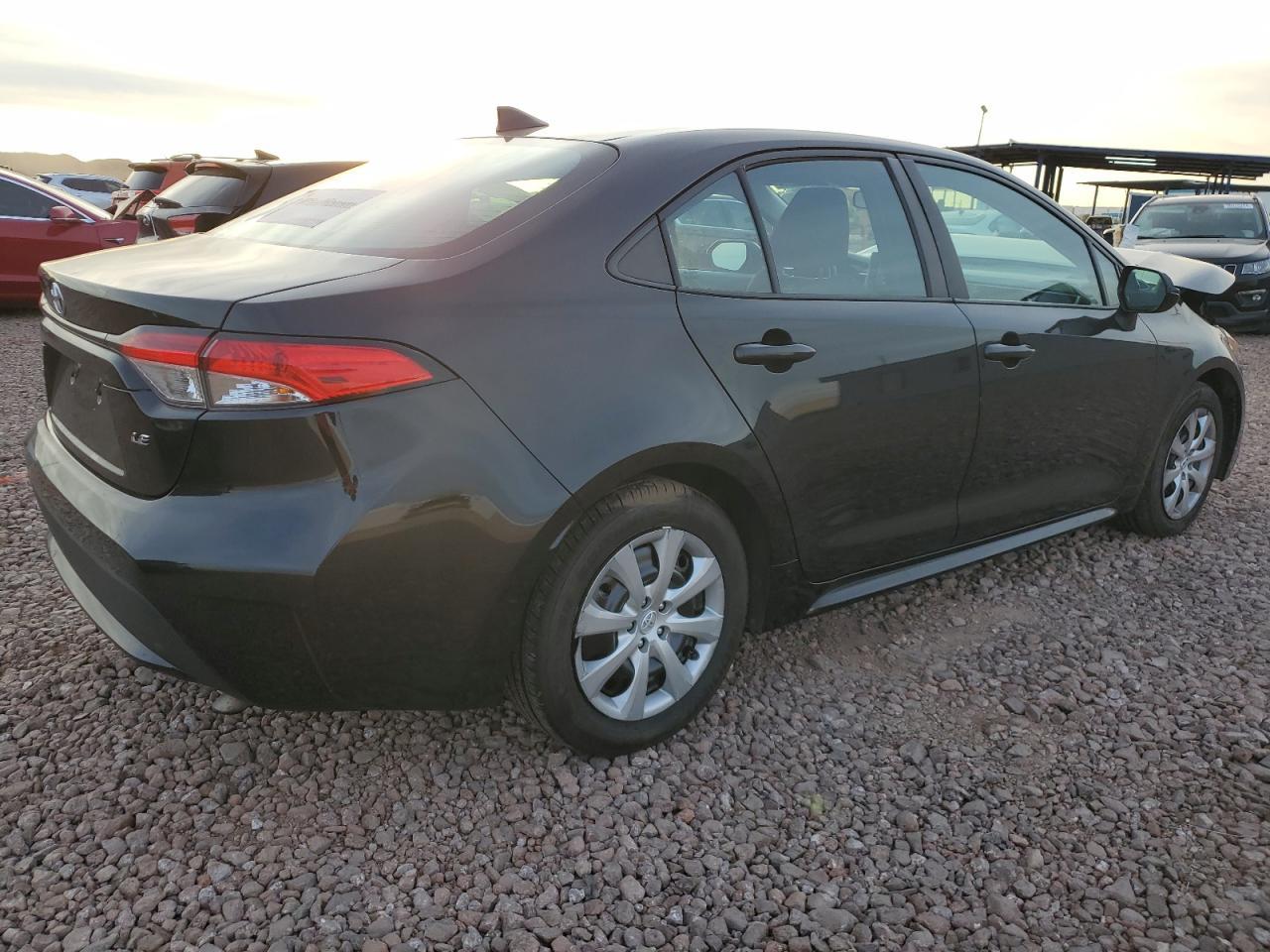 2020 TOYOTA COROLLA LE - Image 3