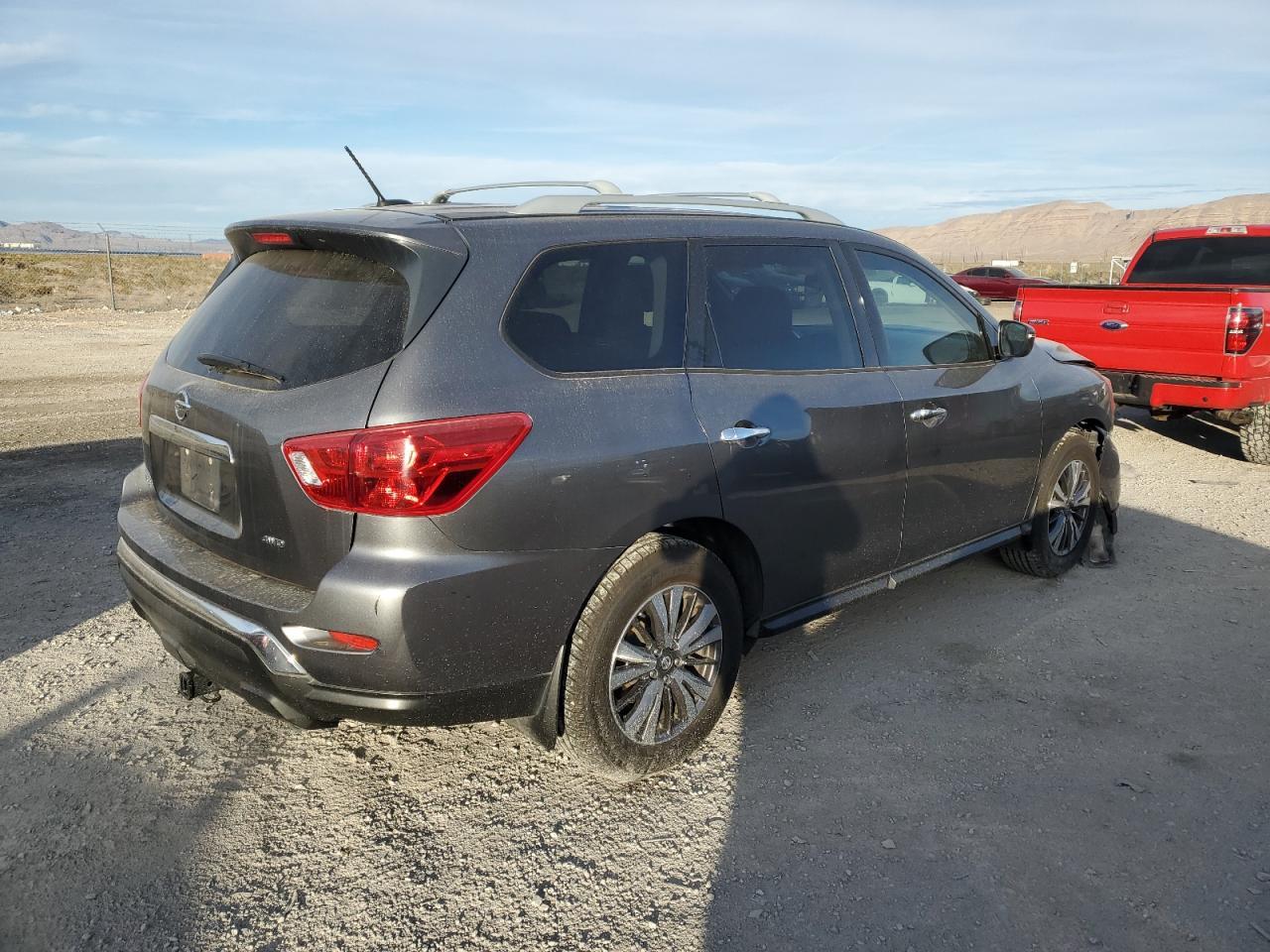 2018 NISSAN PATHFINDER - Image 3