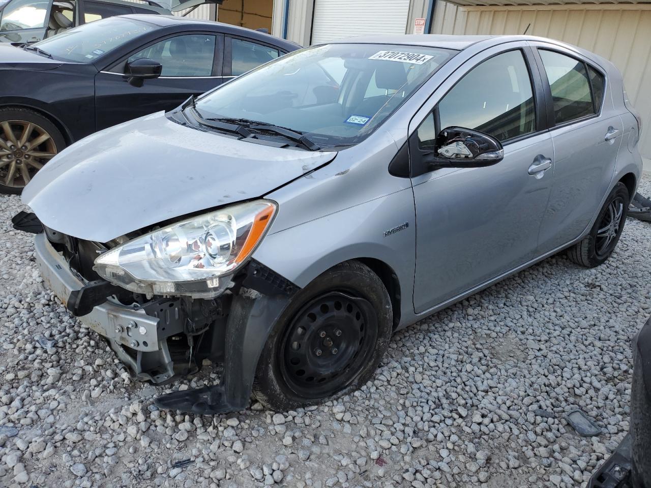 2014 TOYOTA PRIUS C car image