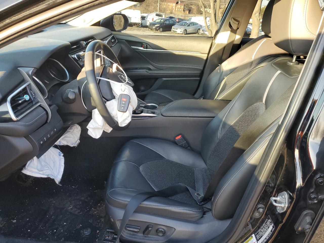2018 TOYOTA CAMRY XSE - Image 7