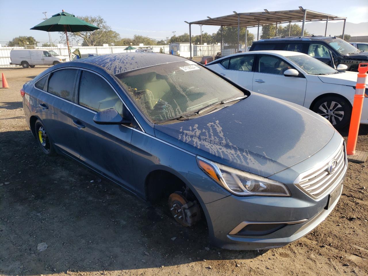 2017 HYUNDAI SONATA SE - Фото 4