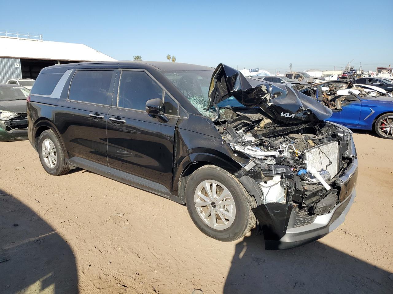 2024 KIA CARNIVAL L - Фото 4
