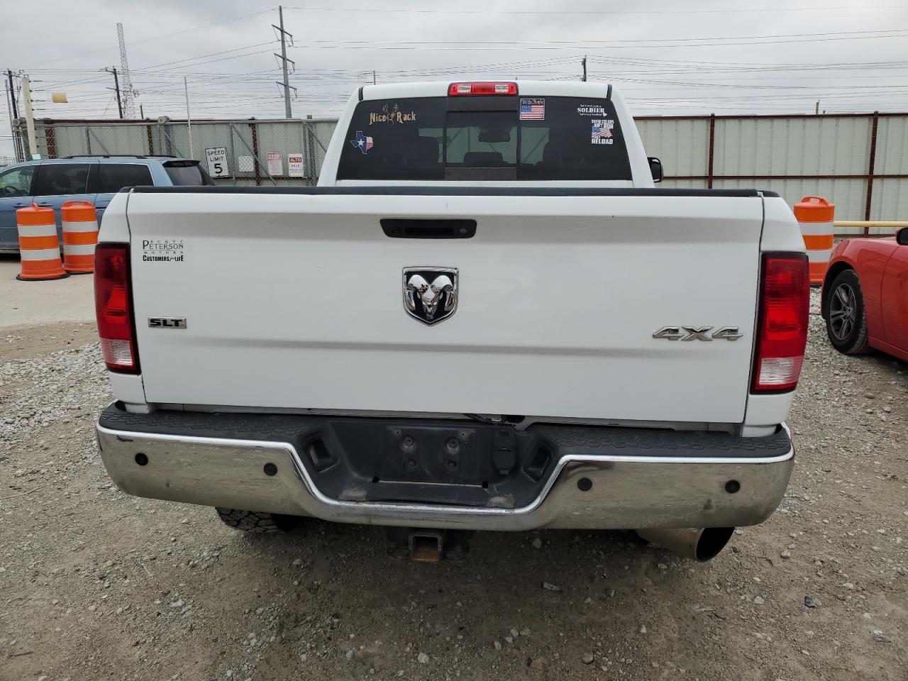 2017 RAM 2500 SLT - Image 6