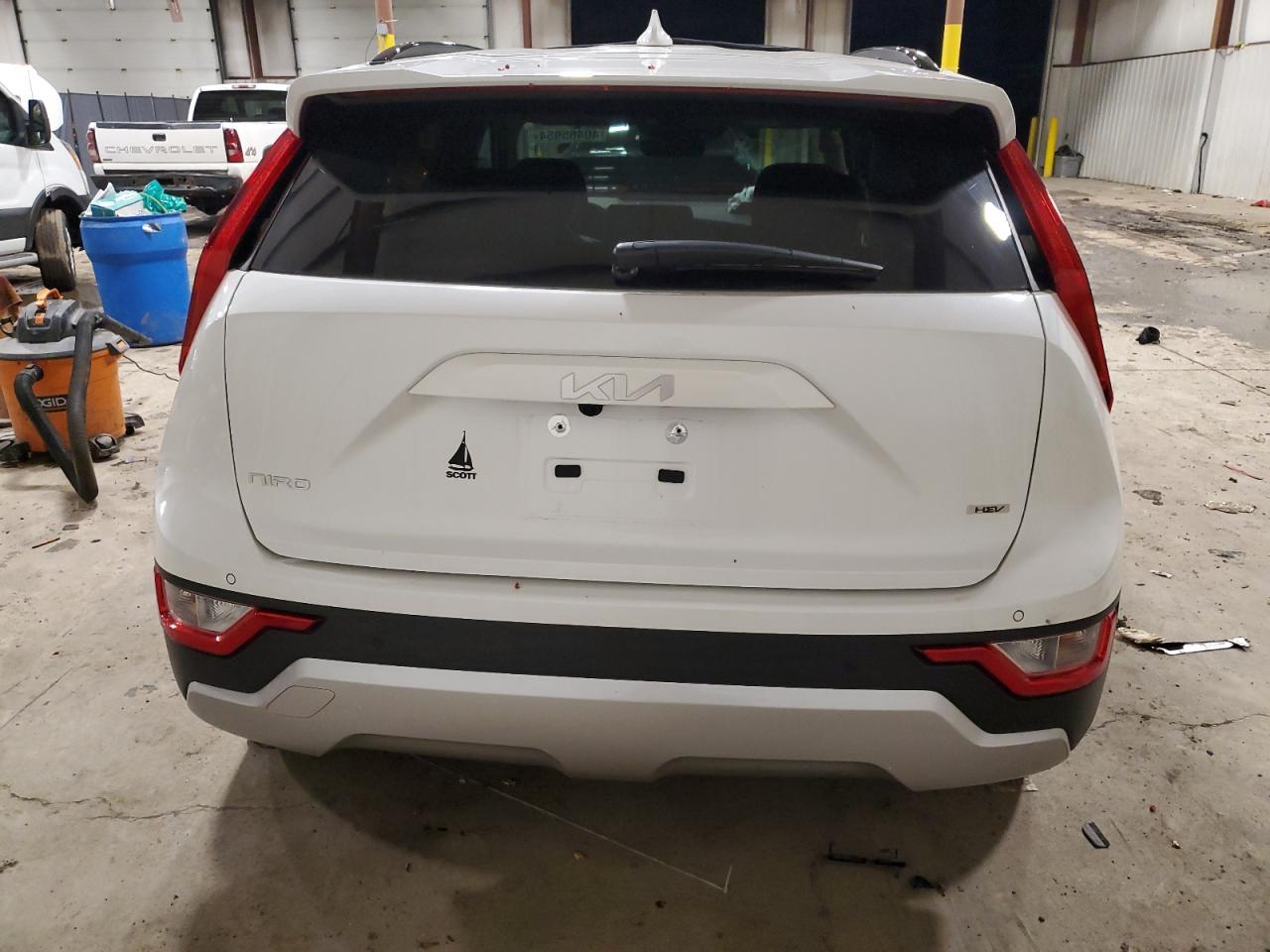 2023 KIA NIRO EX - Фото 6