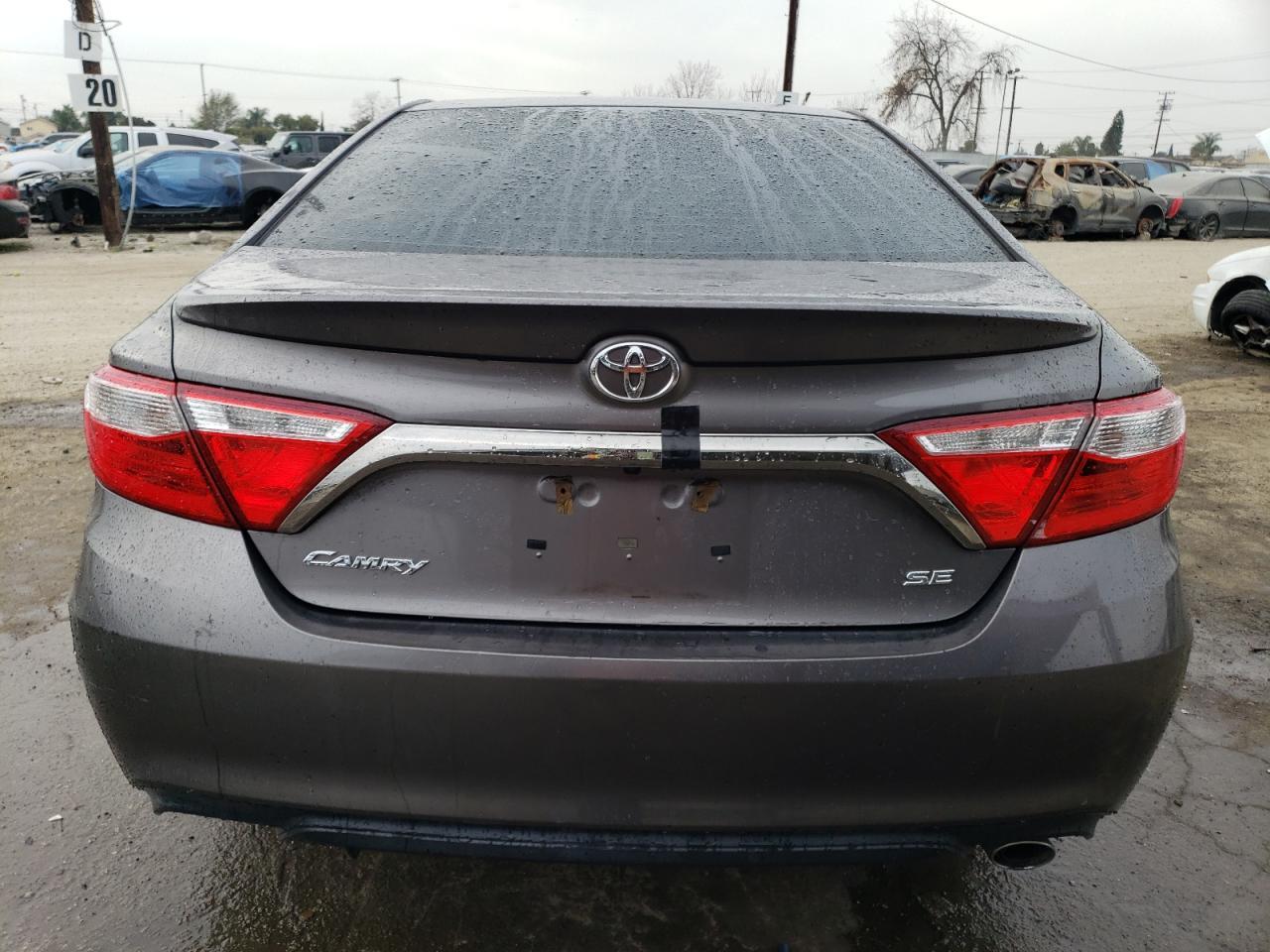 2017 TOYOTA CAMRY LE - Фото 6