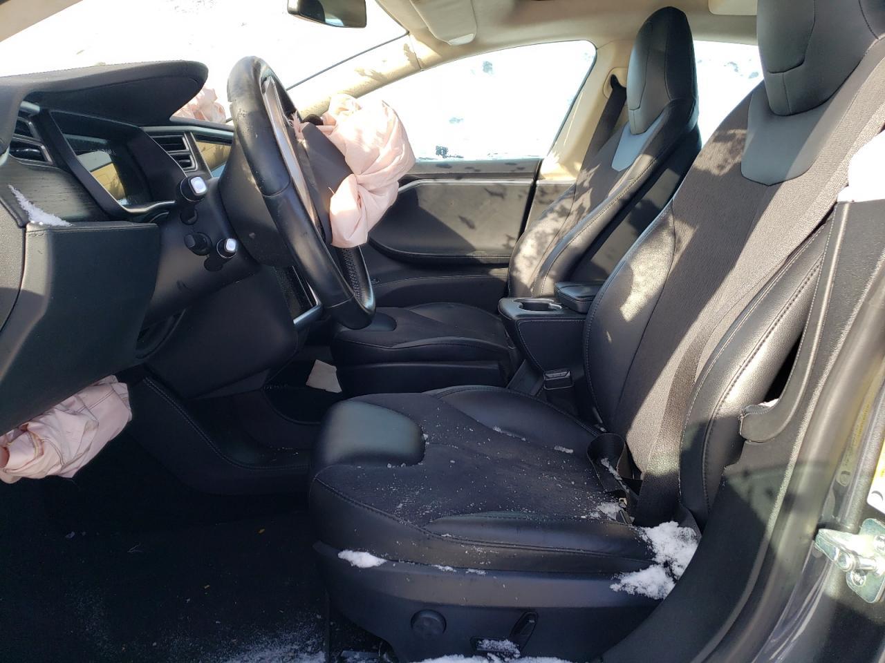 2015 TESLA MODEL S 70 - Image 7