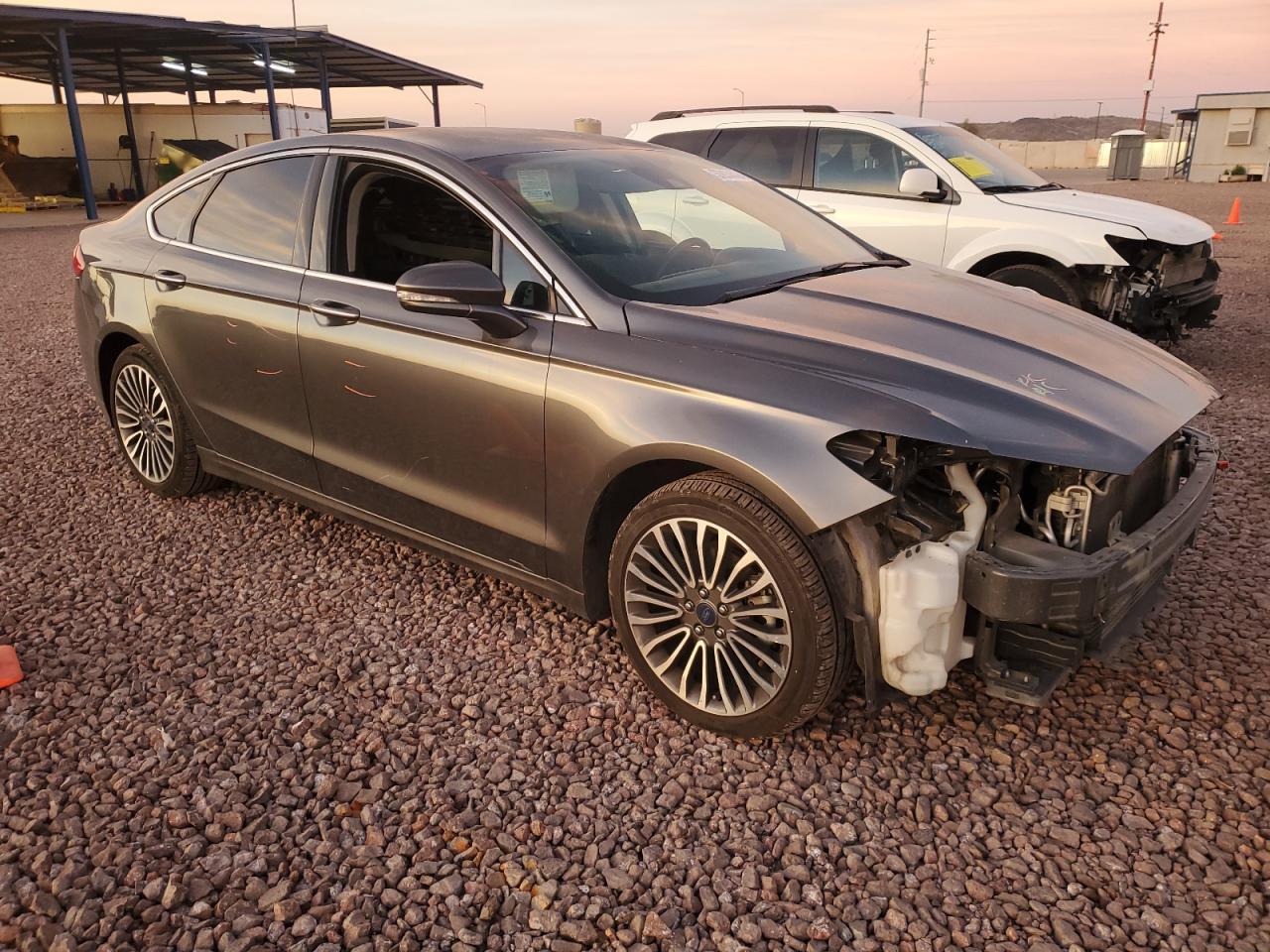 2017 FORD FUSION SE - Image 4