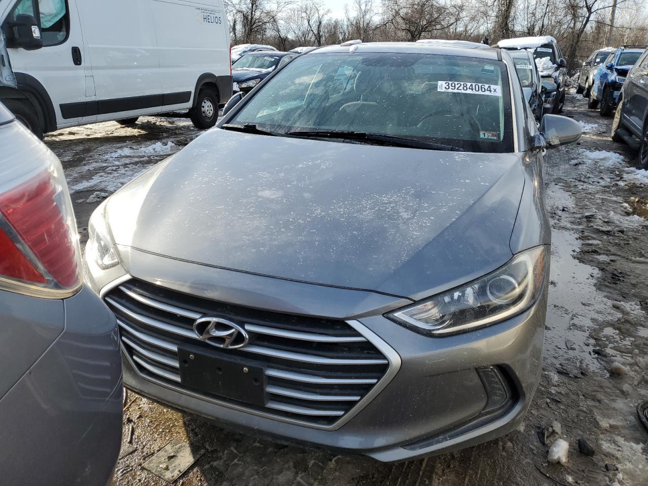 2018 HYUNDAI ELANTRA SE - Image 5