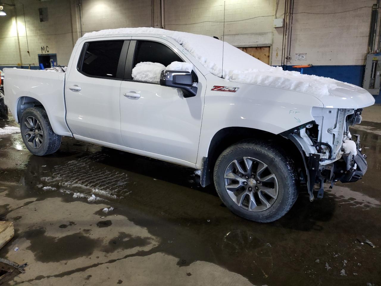 2021 CHEVROLET SILVERADO - Фото 4