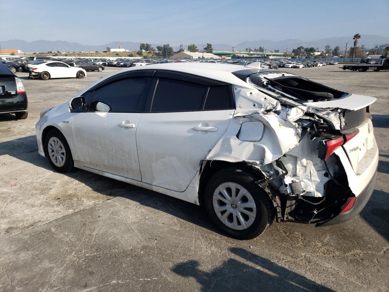 2019 TOYOTA PRIUS - Image 2