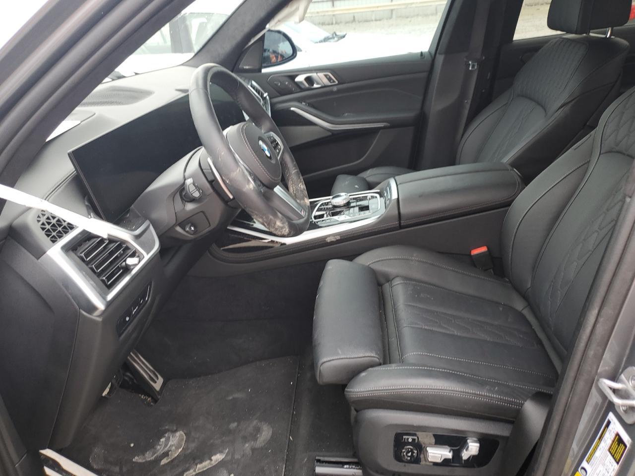 2024 BMW X7 XDRIVE4 - Image 7