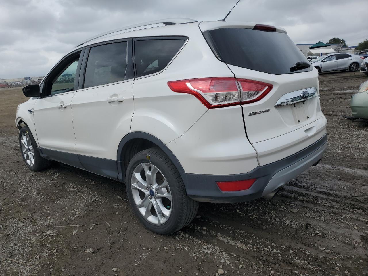 2015 FORD ESCAPE TIT - Image 2