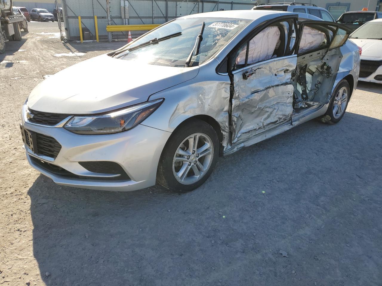 2016 CHEVROLET CRUZE LT