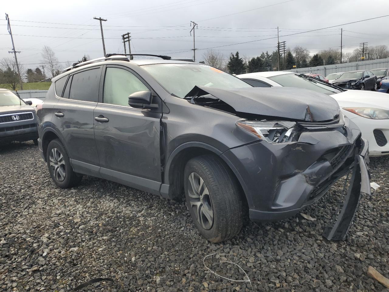 2018 TOYOTA RAV4 LE - Image 4