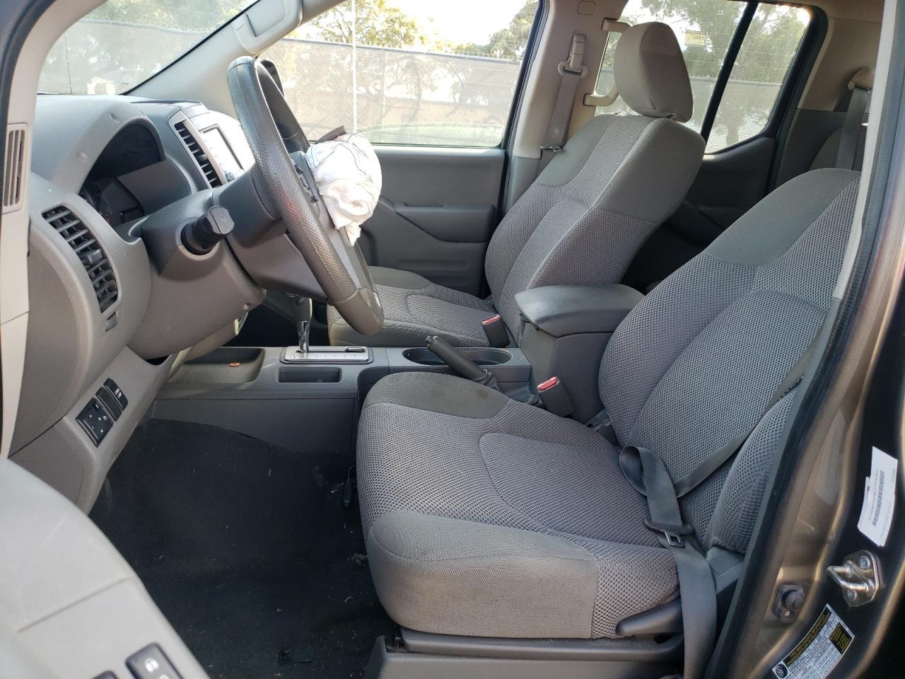 2019 NISSAN FRONTIER S - Фото 7