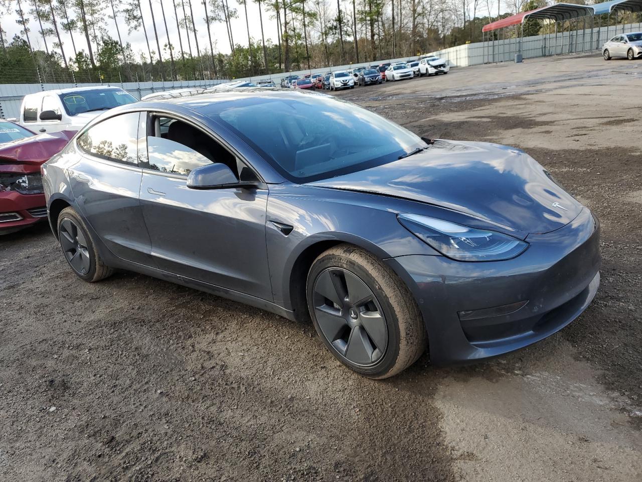 2022 TESLA MODEL 3 - Image 4