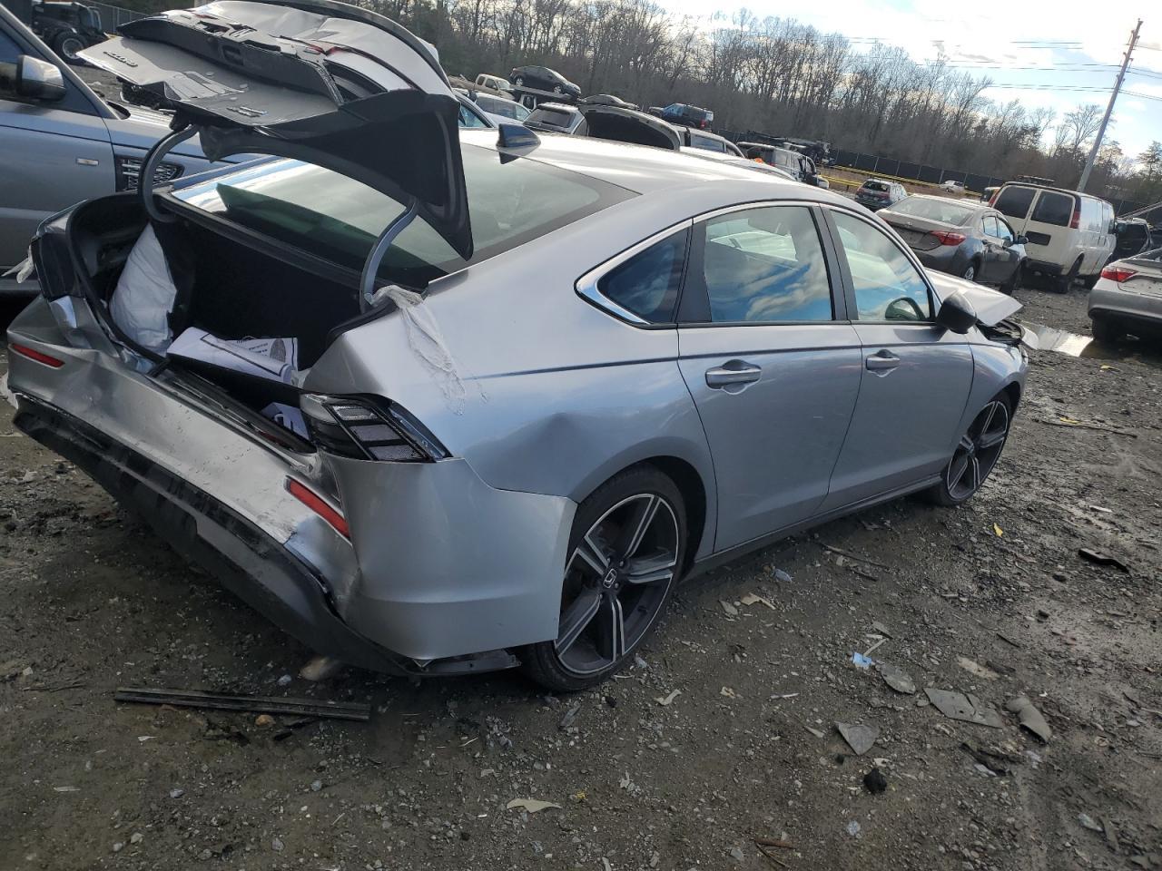 2023 HONDA ACCORD HYB - Image 3
