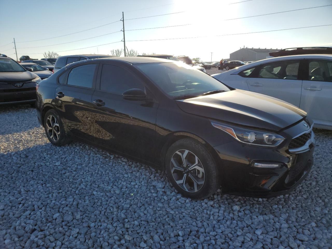 2021 KIA FORTE FE - Фото 4