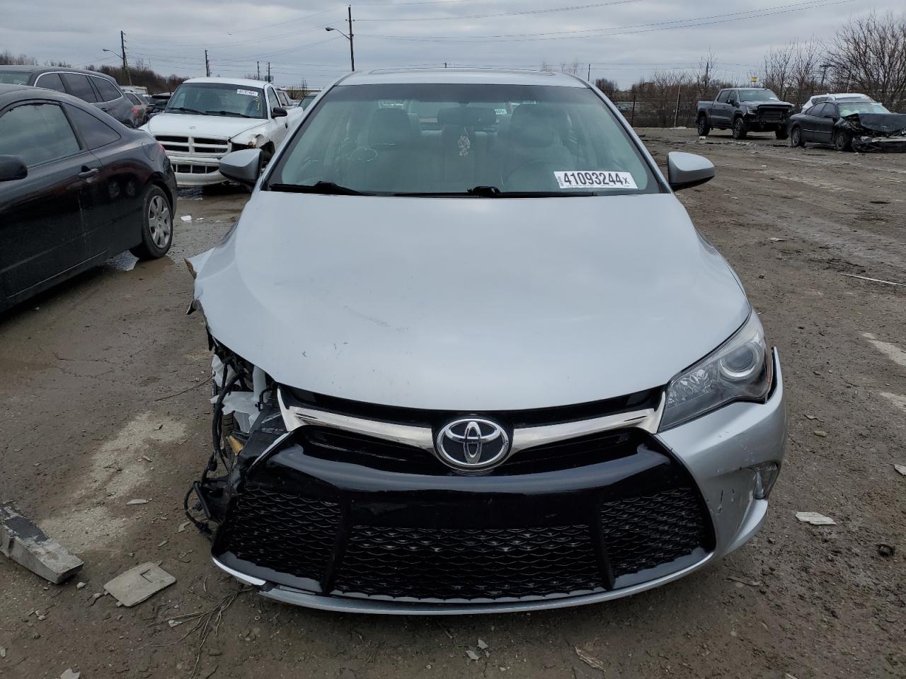 2017 TOYOTA CAMRY LE - Image 5
