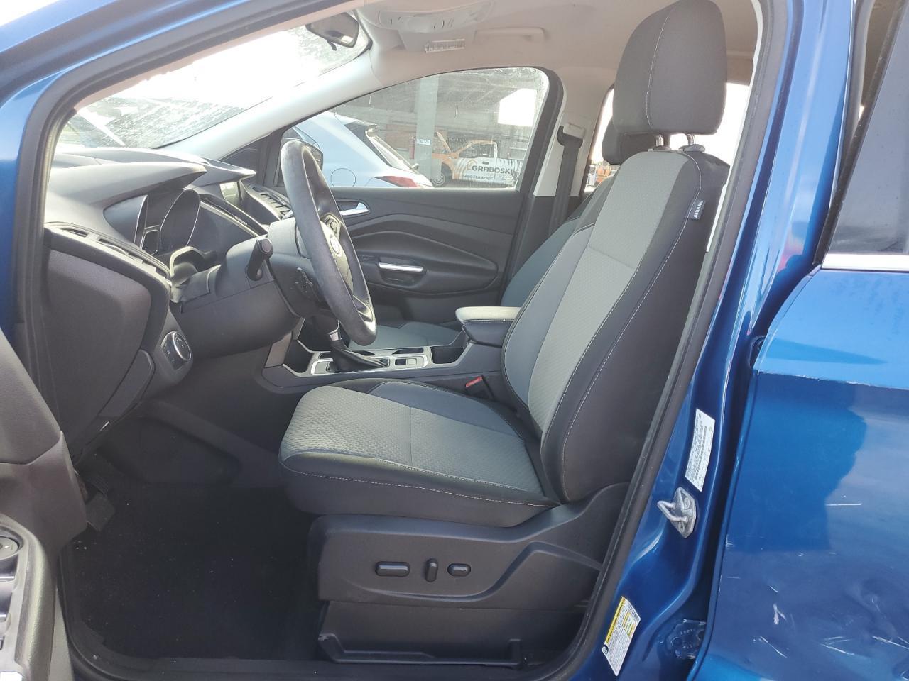 2017 FORD ESCAPE SE - Image 7