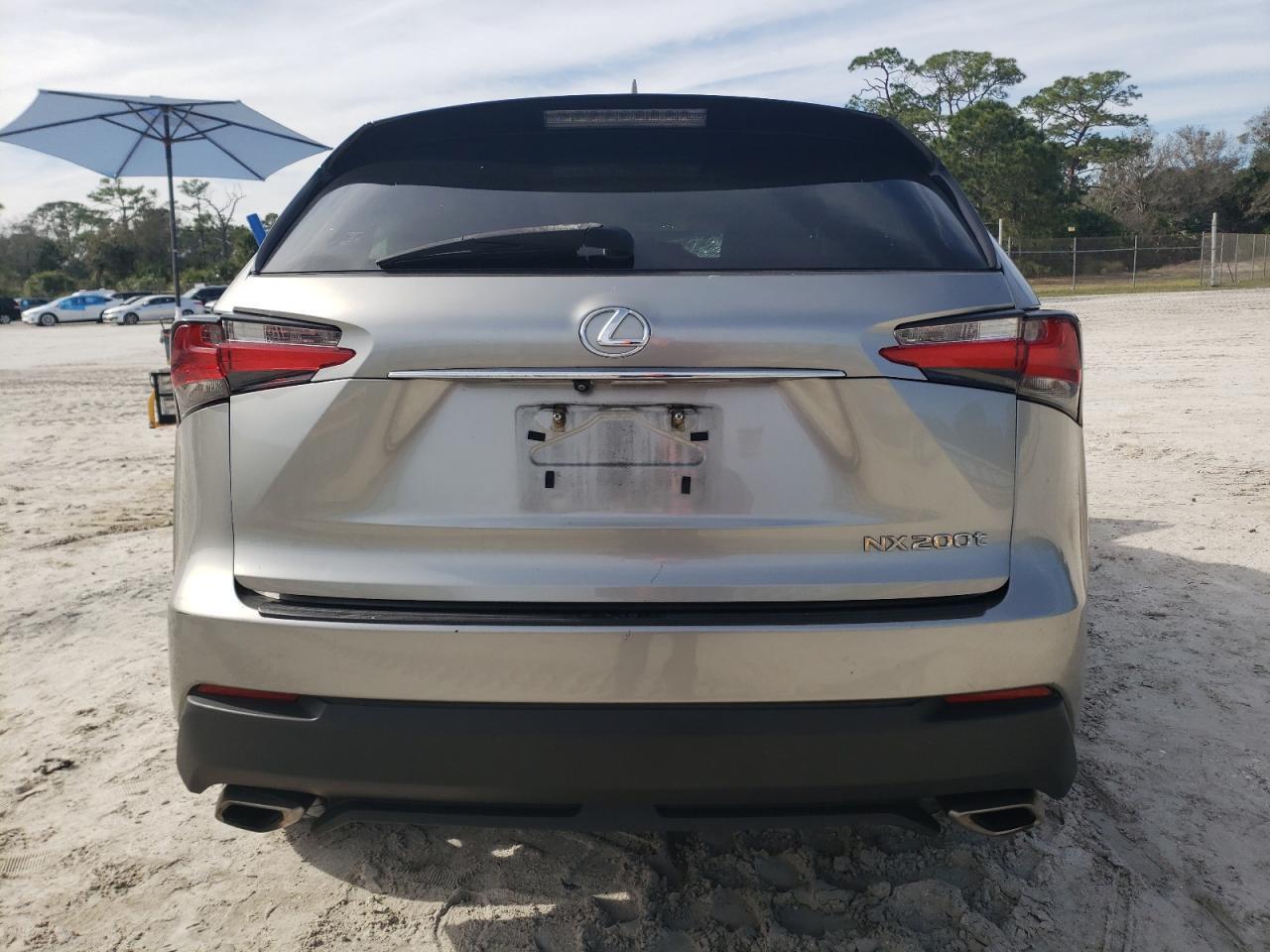 2017 LEXUS NX 200T BA - Фото 6