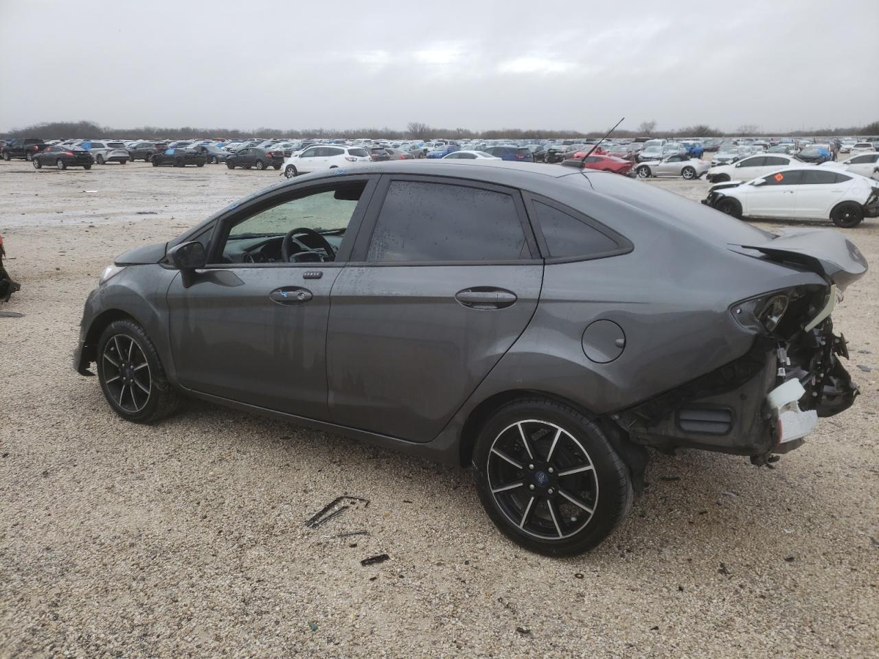 2019 FORD FIESTA SE - Image 2