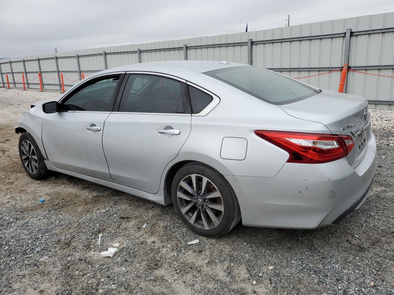 2017 NISSAN ALTIMA 2.5 - Image 2