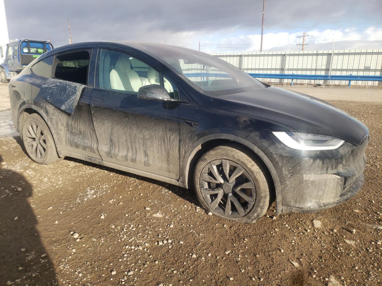 2023 TESLA MODEL X - Image 4
