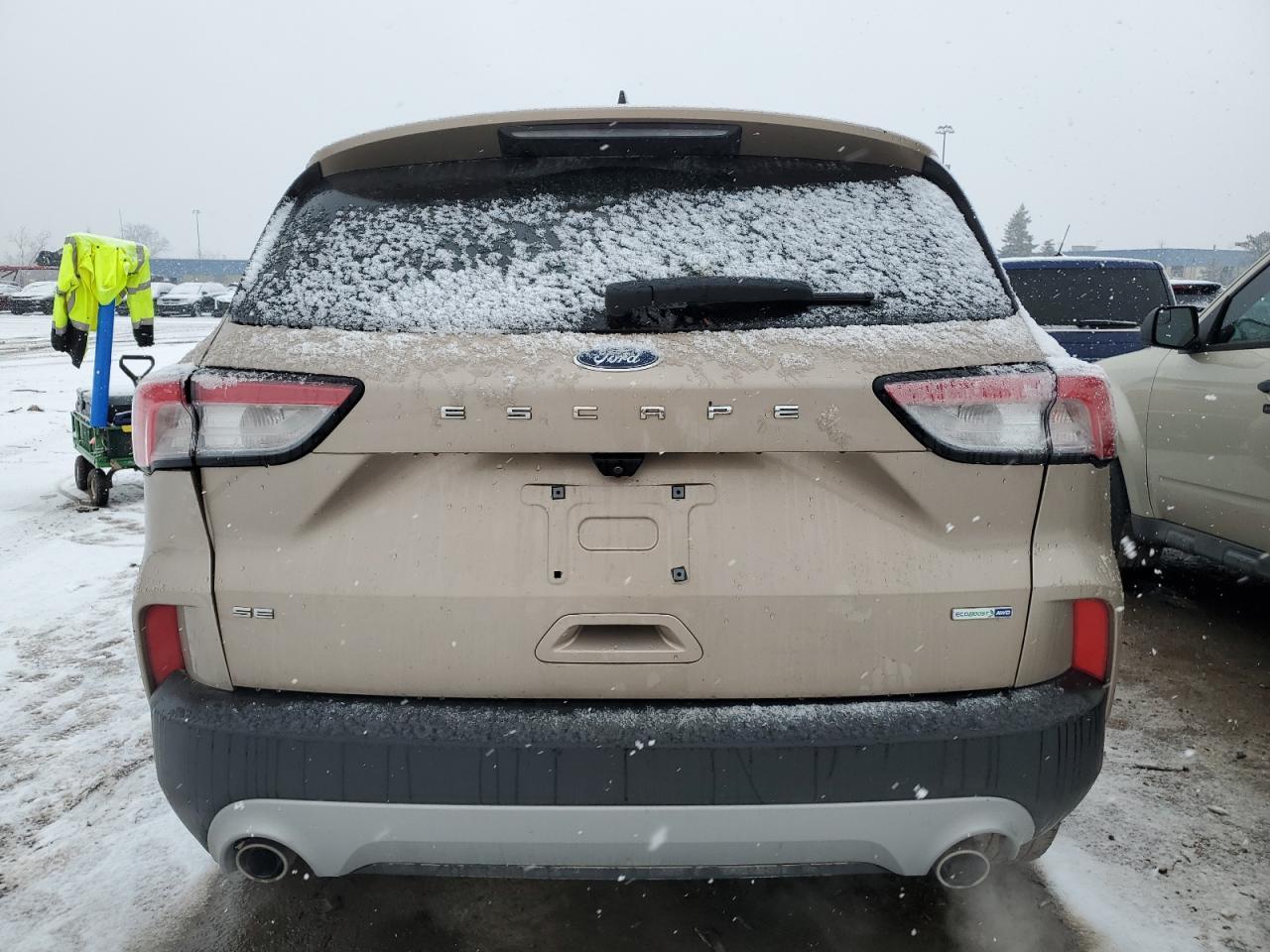 2020 FORD ESCAPE SE - Image 6
