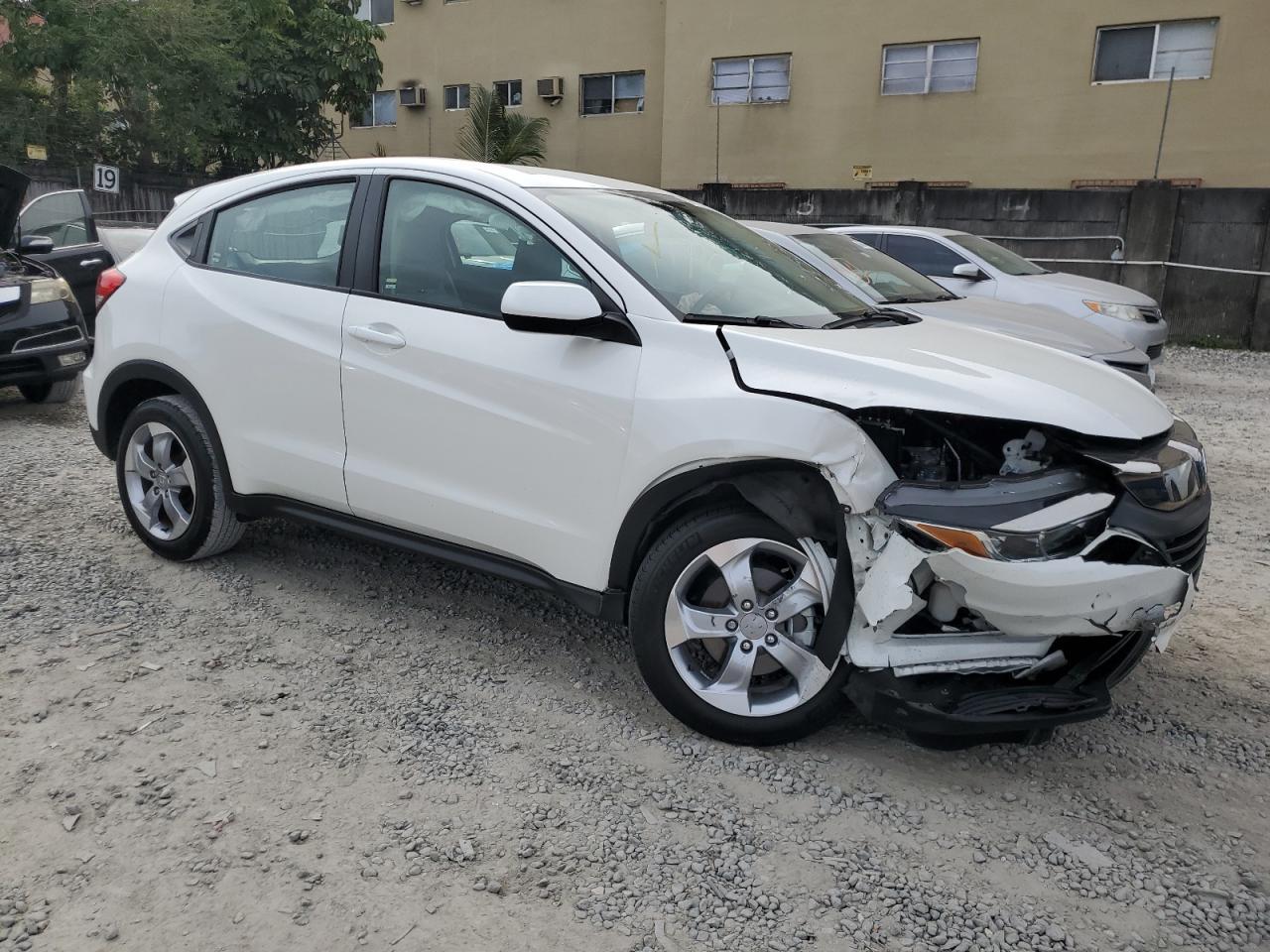 2021 HONDA HR-V LX - Image 4
