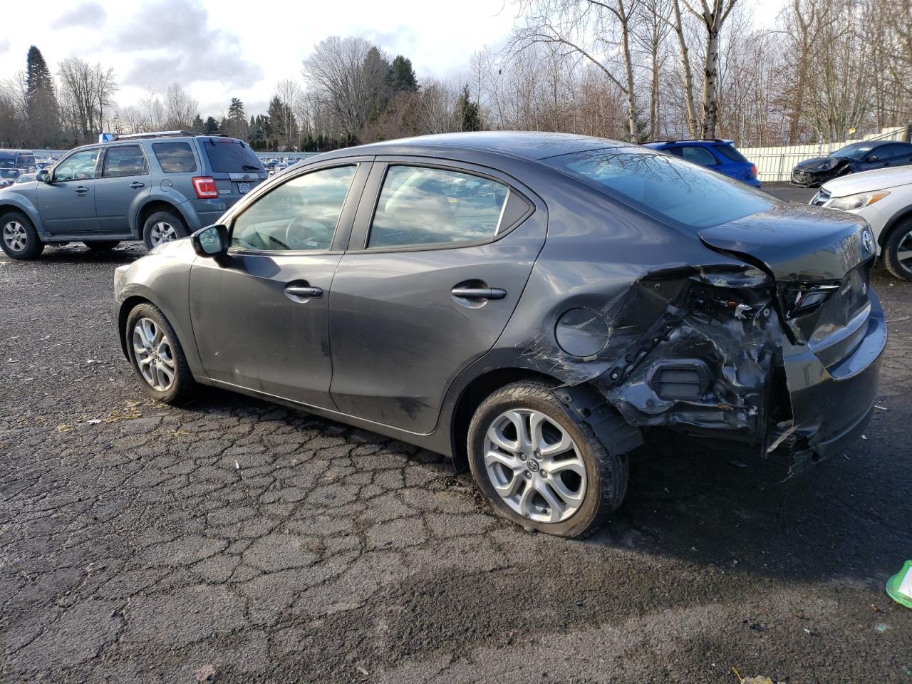 2017 TOYOTA YARIS IA - Фото 2