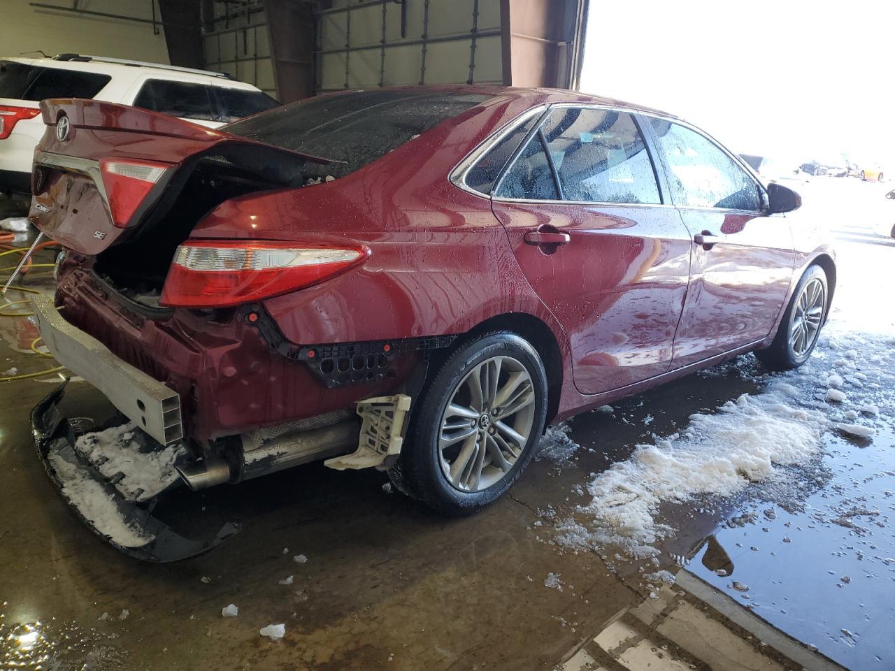 2016 TOYOTA CAMRY LE - Image 3