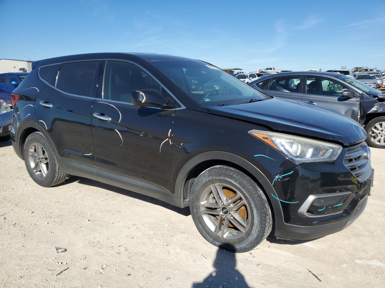 2017 HYUNDAI SANTA FE S - Image 4