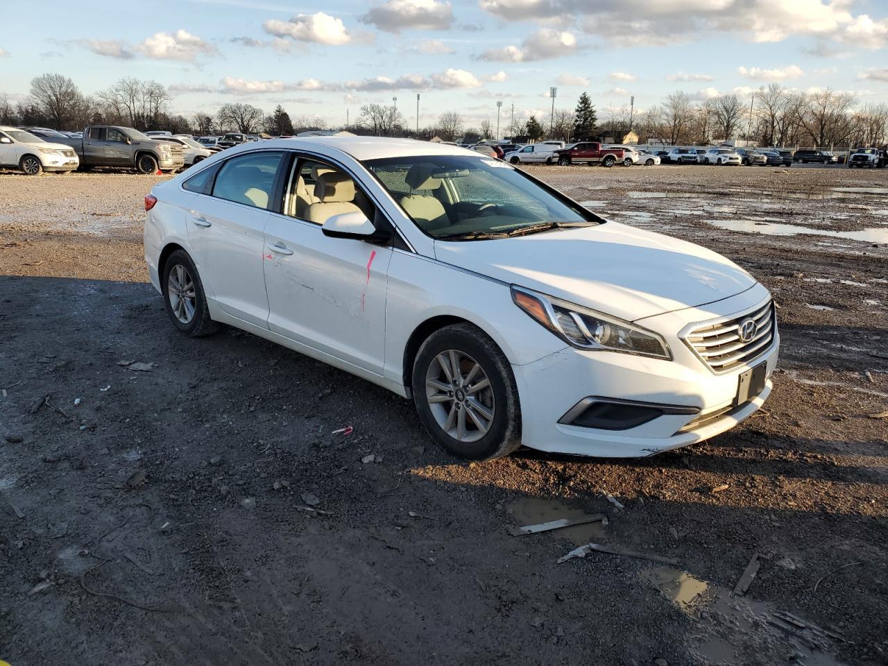 2017 HYUNDAI SONATA SE - Фото 4