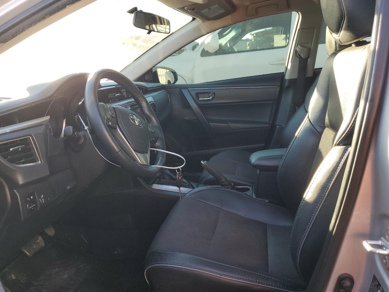 2015 TOYOTA COROLLA L - Image 7