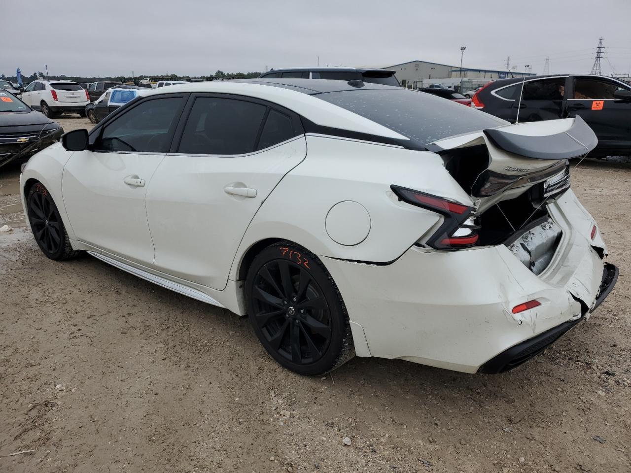 2019 NISSAN MAXIMA S - Фото 2