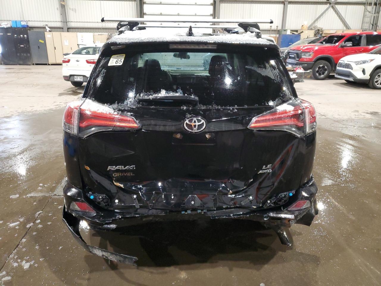 2018 TOYOTA RAV4 LE - Image 6
