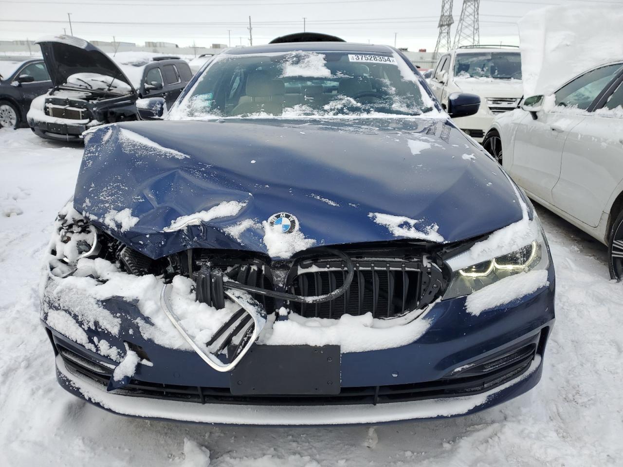 2018 BMW 530 XI - Фото 5