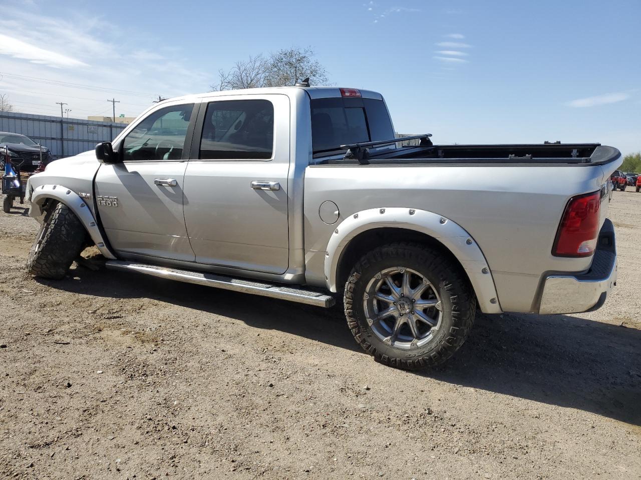 2015 RAM 1500 SLT - Image 2
