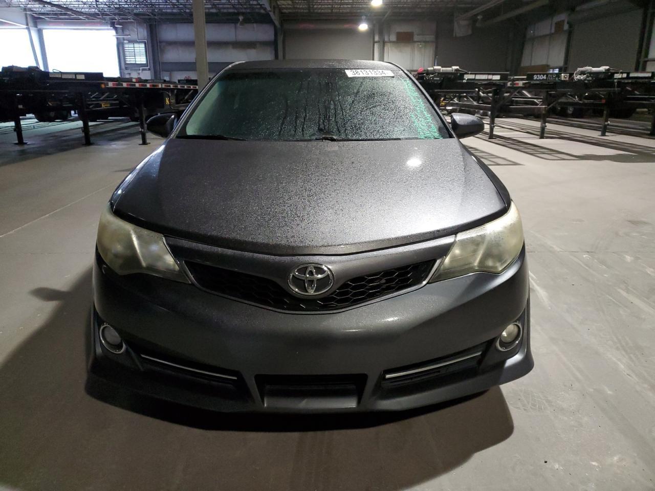 2014 TOYOTA CAMRY L - Image 5