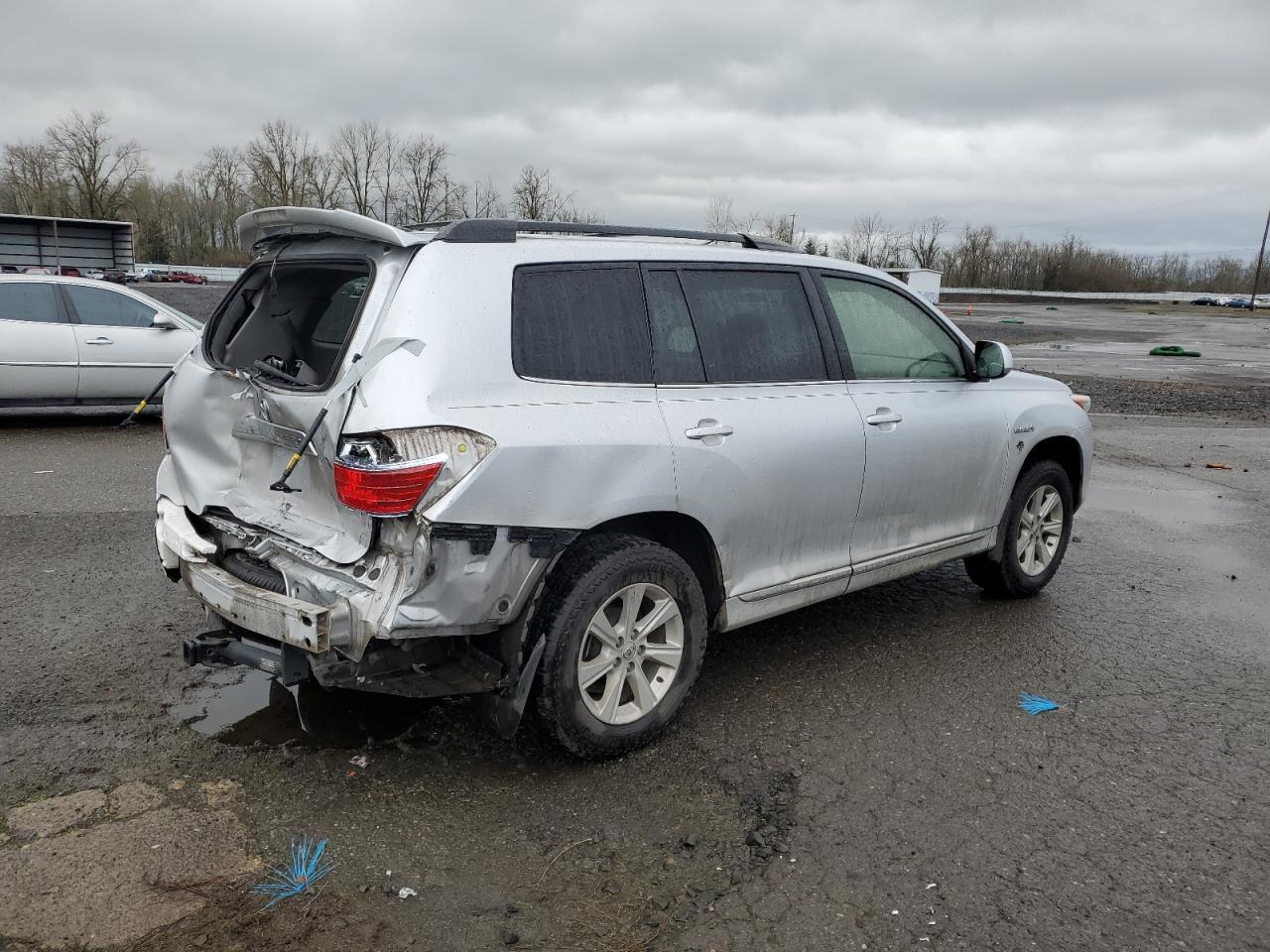 2012 TOYOTA HIGHLANDER - Image 3