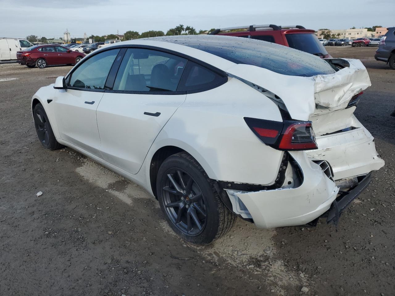 2023 TESLA MODEL 3 - Image 2