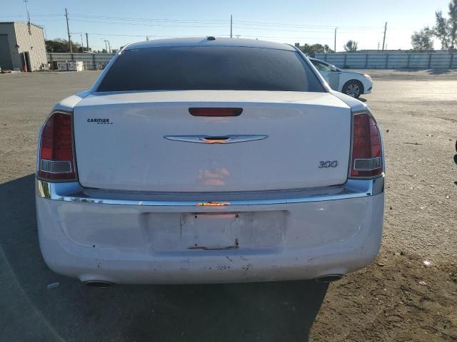 2014 Chrysler 300 - Image 6