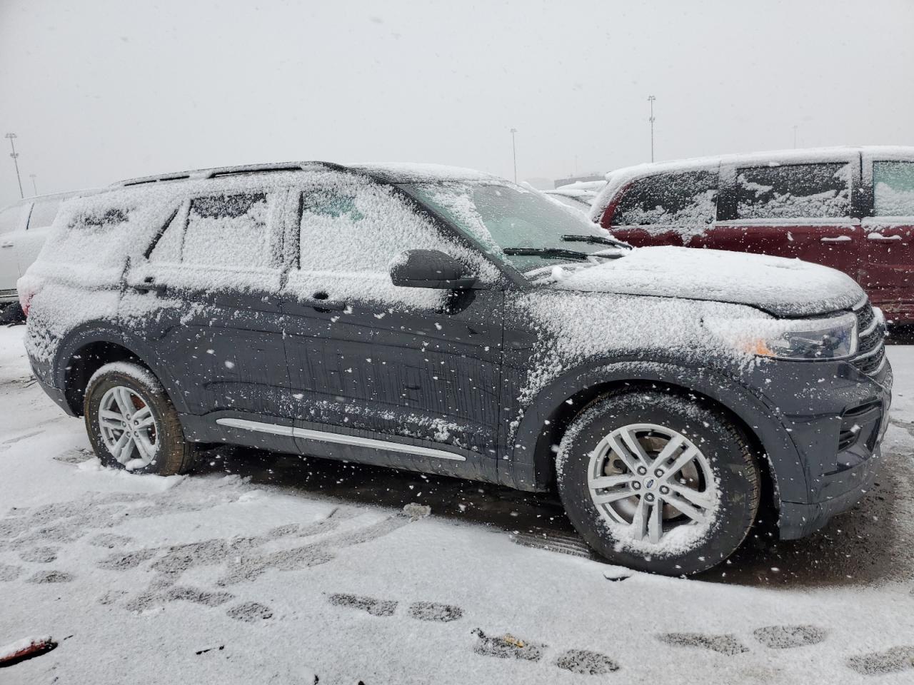 2022 FORD EXPLORER X - Фото 4