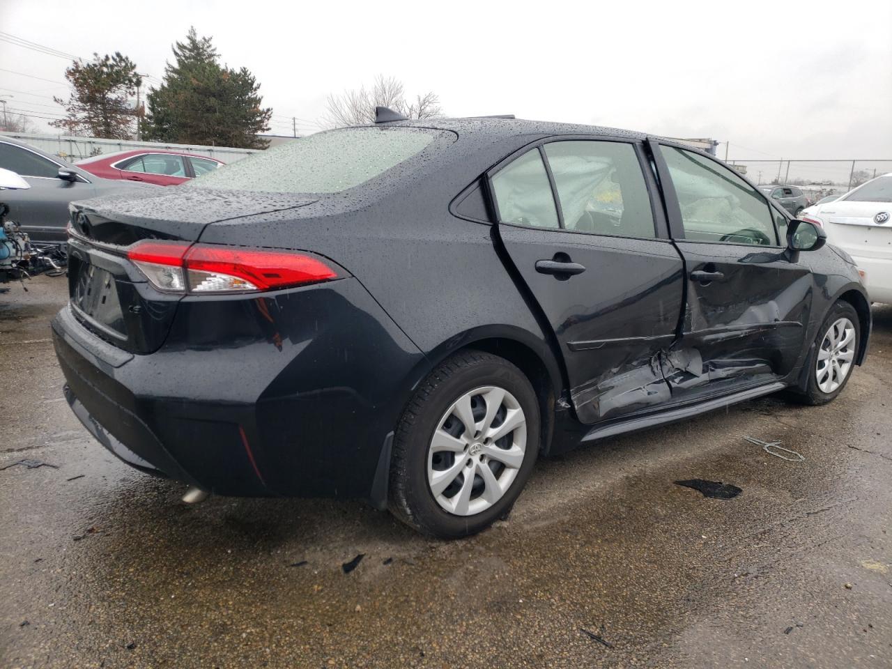 2022 TOYOTA COROLLA LE - Image 3