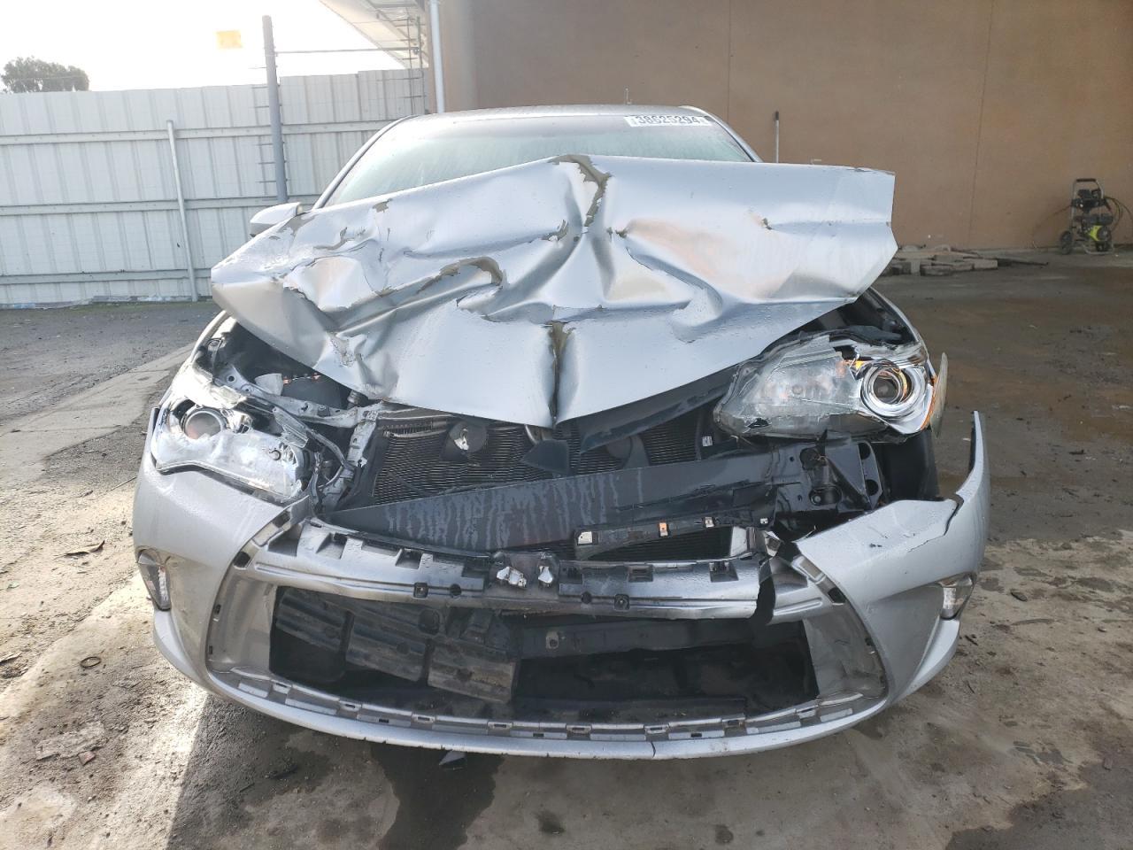 2016 TOYOTA CAMRY LE - Image 5