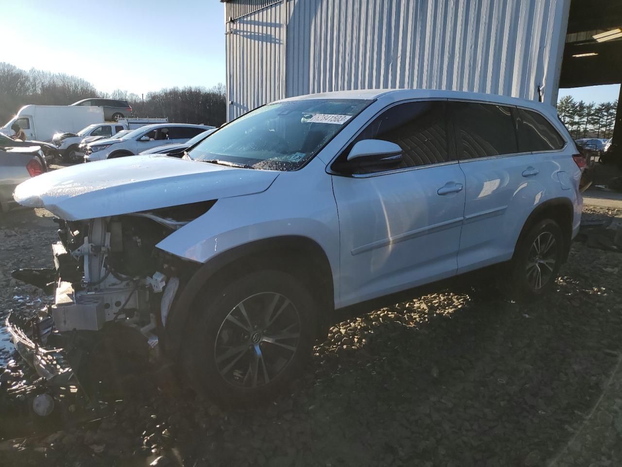 2019 TOYOTA HIGHLANDER