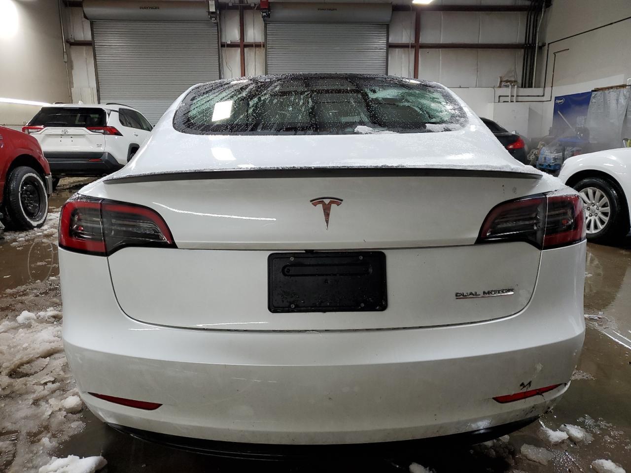 2023 TESLA MODEL 3 - Фото 6