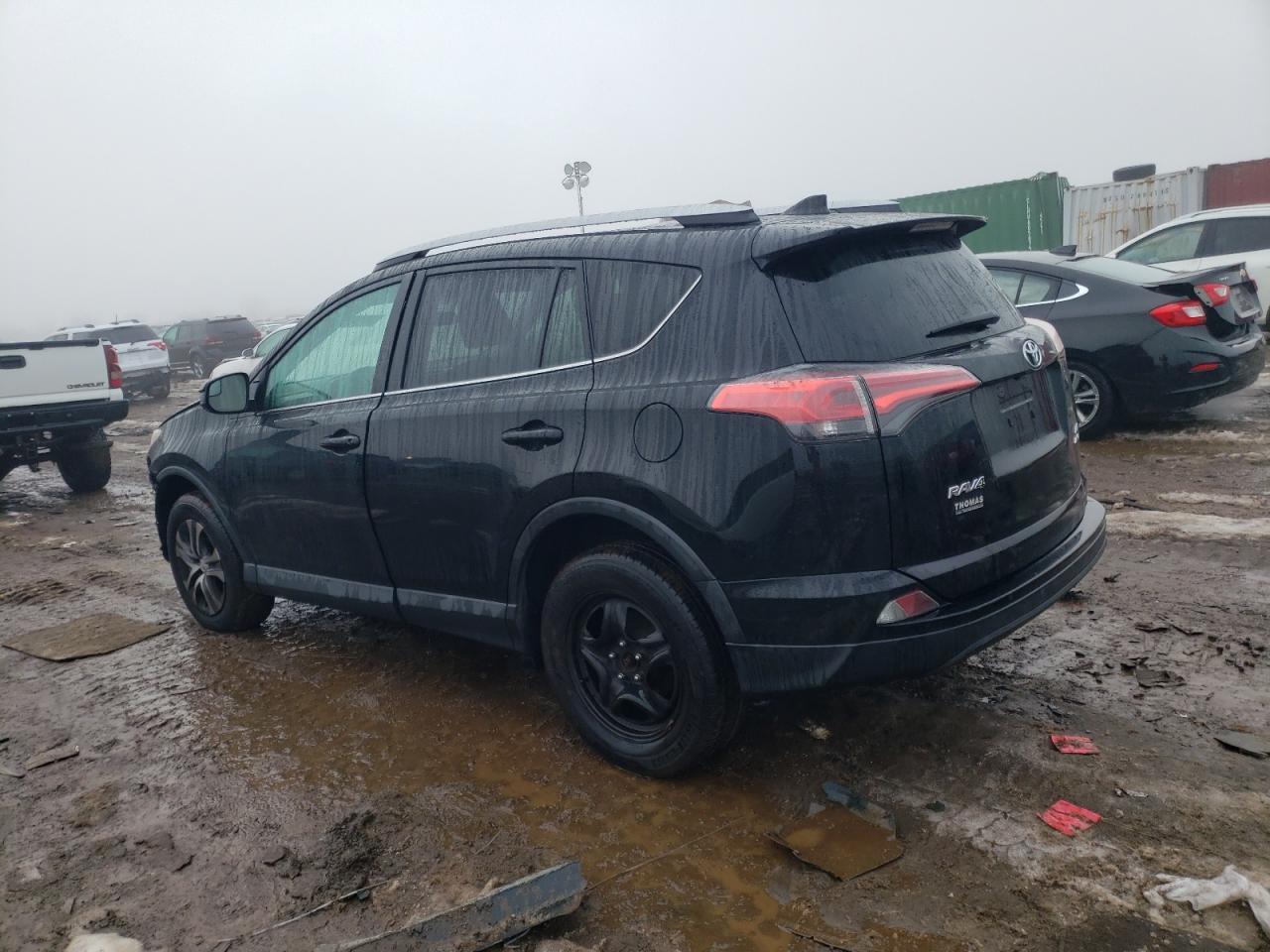 2016 TOYOTA RAV4 LE - Фото 2