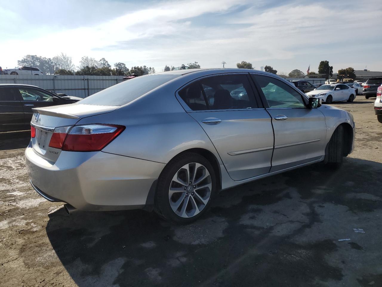 2014 HONDA ACCORD SPO - Фото 3
